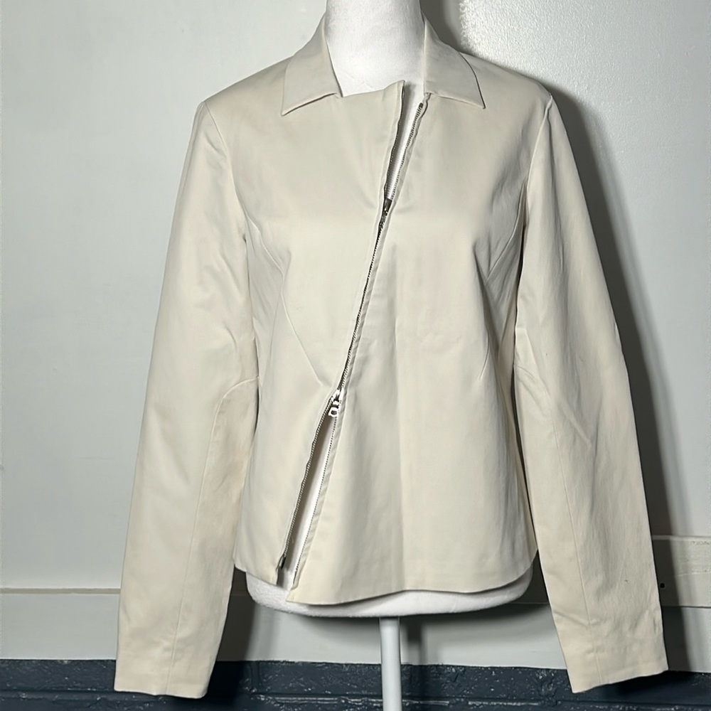 Halogen asymmetrical zipper light summer jacket